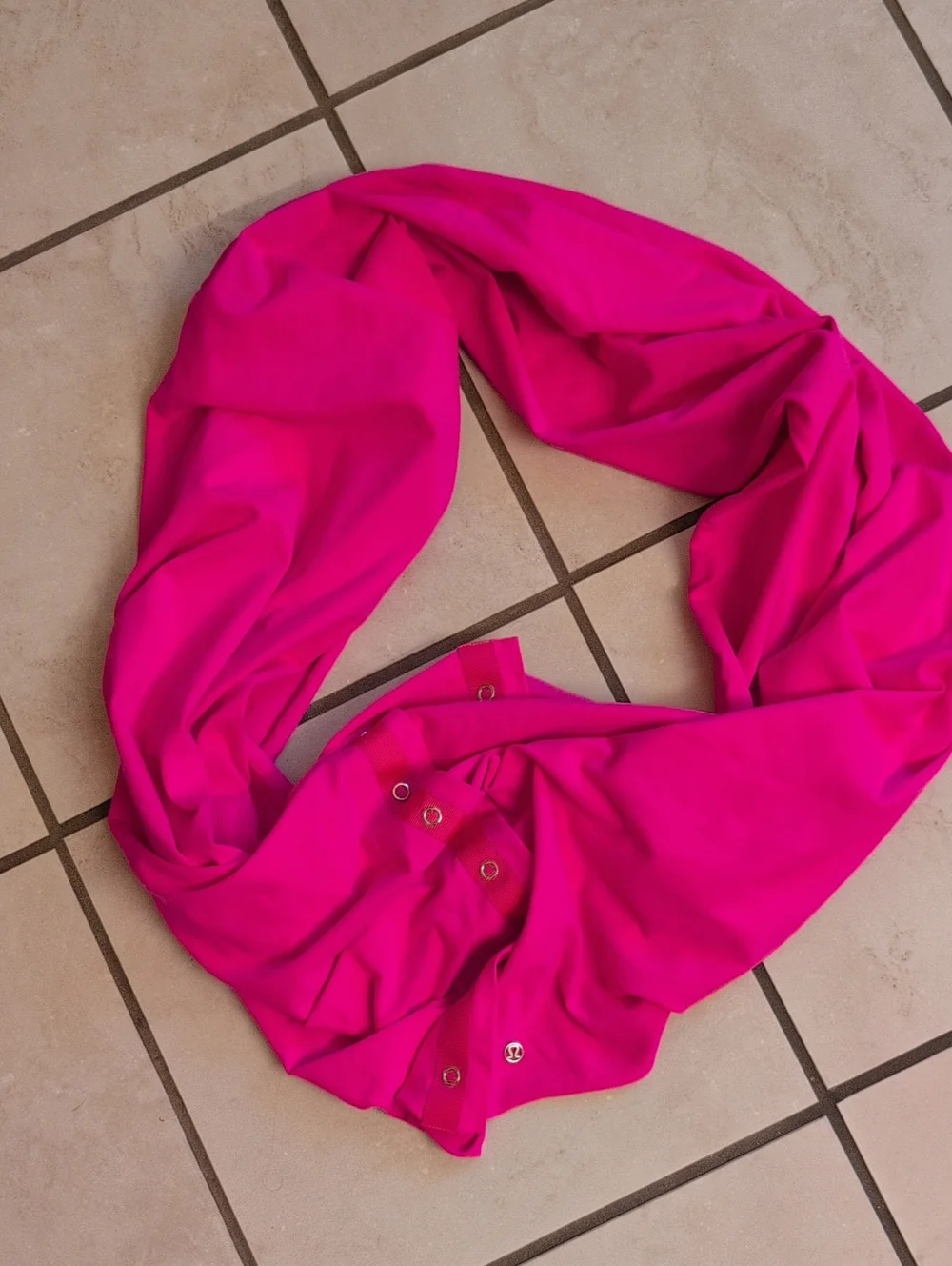 Lululemon Vinyasa Scarf Luon Light Raspberry Pink Glo Light Wrap